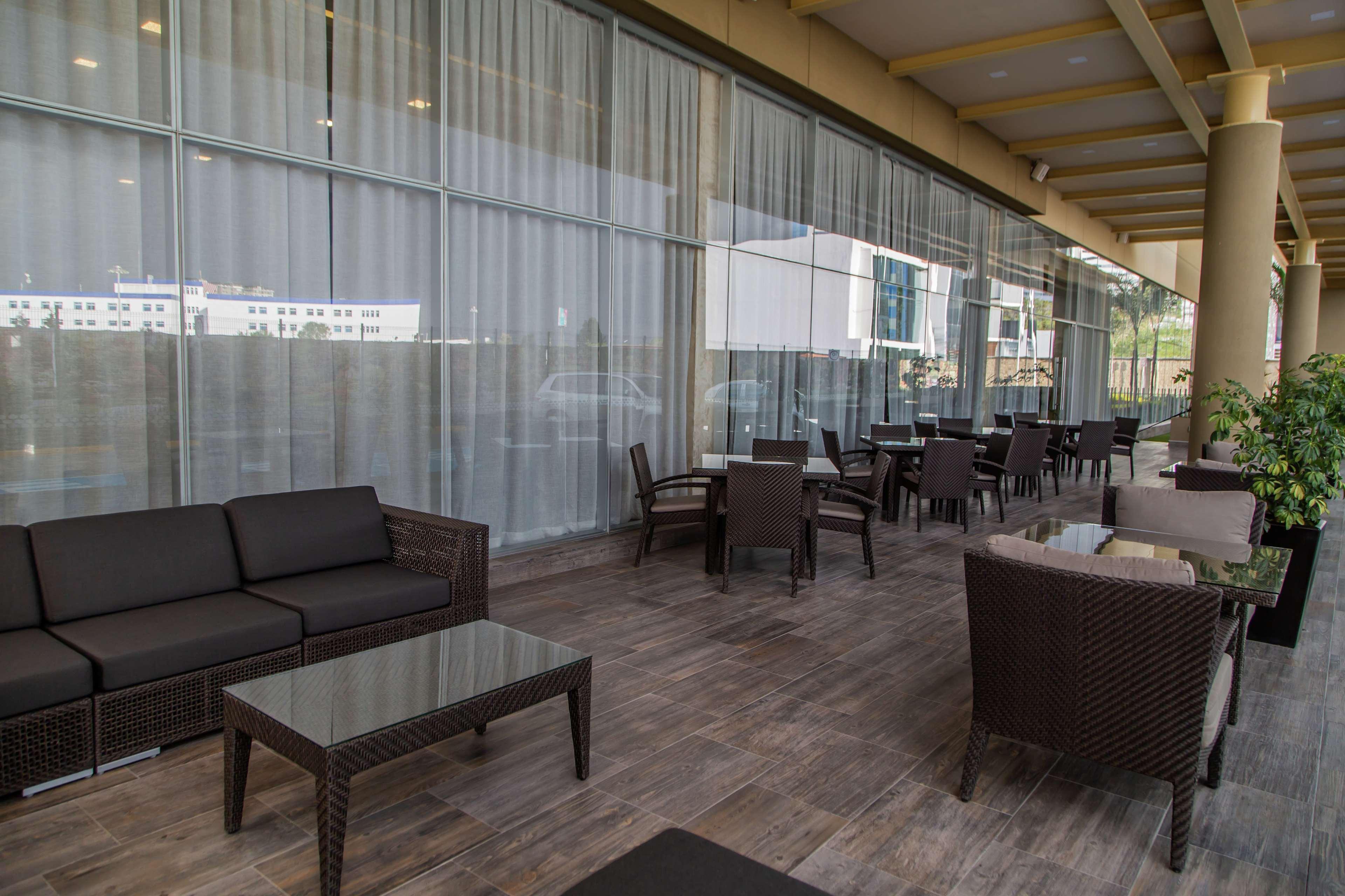 Hampton Inn & Suites By Hilton Puebla de Zaragoza Esterno foto